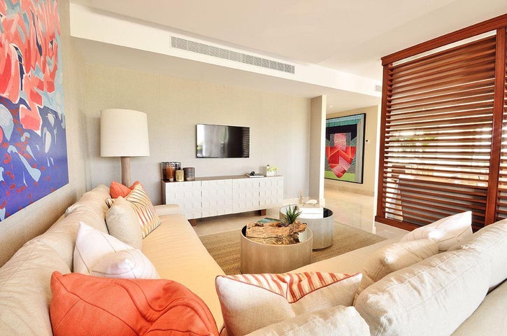 Venta de apartamento en Santa Maria Country Club, PH Greengarden.