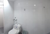 ALQUILERES MENSUALES EN EL CANGREJO, APARTAMENTOS PRIVADOS Y ESTUDIOS, BAÑO, PARKING, TODOS LOS SERVICIOS INCLUIDOS.