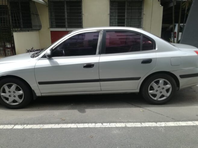 Vendo Carro Hiunday Elantra 2005